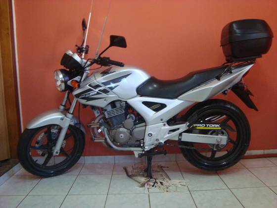 HONDA CBX 250 TWISTER HONDA CBX 250 TWISTER